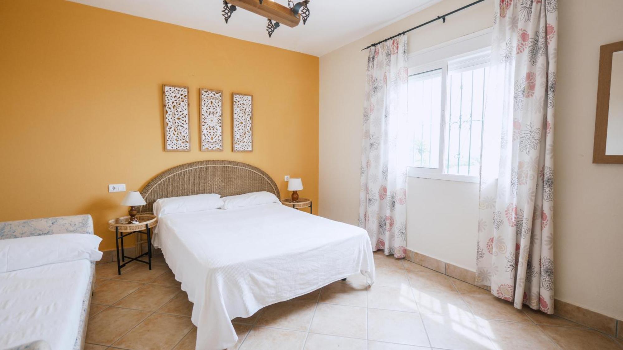 Casa Rural Los Garrovillos By Fontanilla Del Mar Holidays Rentals Конил-де-ла-Фронтера Екстериор снимка