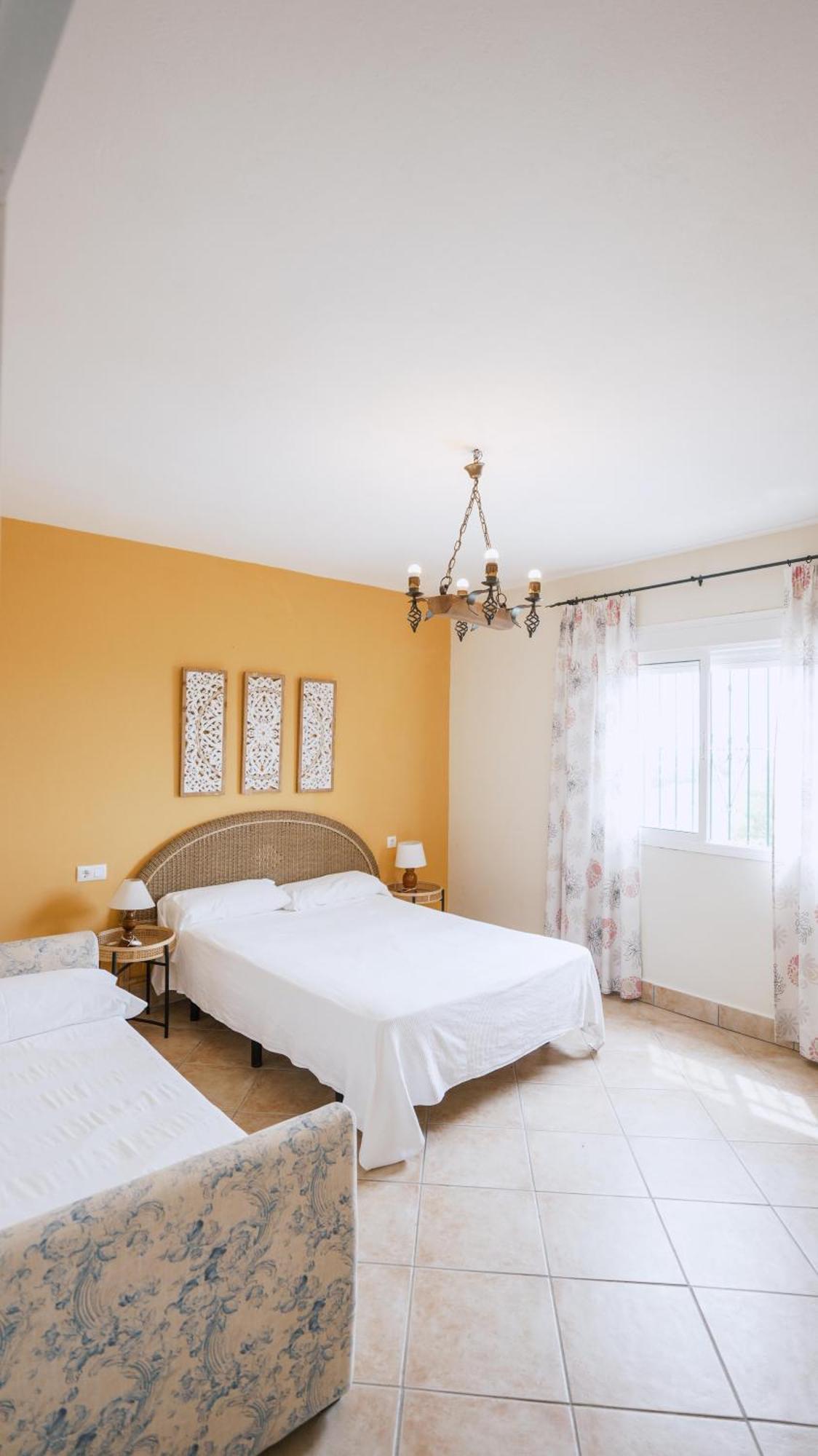 Casa Rural Los Garrovillos By Fontanilla Del Mar Holidays Rentals Конил-де-ла-Фронтера Екстериор снимка